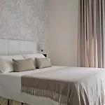 Apartament Internacional *