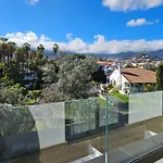Internacional Apartamento *